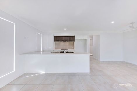 Property photo of 10 Kurrajong Close Mooloolah Valley QLD 4553