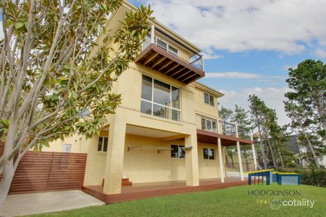 Property photo of 31 Mol Crescent Googong NSW 2620