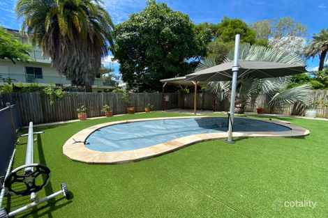 Property photo of 72 Queens Road Hermit Park QLD 4812
