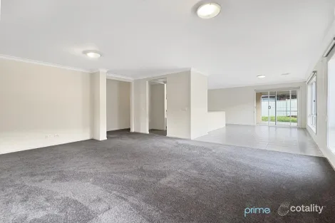 23 Clare St, Brookfield, VIC 3338