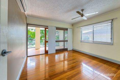 Property photo of 40 Blenheim Street Chermside West QLD 4032