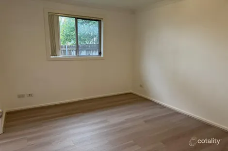 Property photo of 7 Hickory Place Macquarie Fields NSW 2564