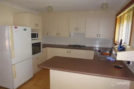 Property photo of 1/3 Waroo Place Bomaderry NSW 2541