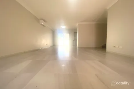 Property photo of 4/33-39 Avoca Road Canley Heights NSW 2166