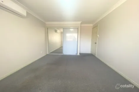 Property photo of 4/33-39 Avoca Road Canley Heights NSW 2166