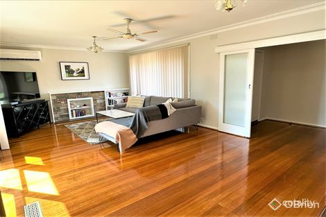 Property photo of 1 Harris Crescent Glen Waverley VIC 3150