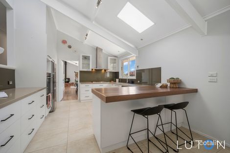 Property photo of 10 Lincoln Close Chapman ACT 2611