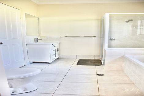 Property photo of 2/10 Belfords Street Clifton QLD 4361