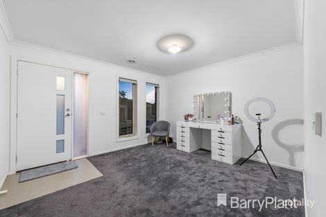 Property photo of 23B Fetlock Drive Truganina VIC 3029