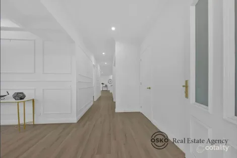 Property photo of 44 Karachi Avenue Mount Cottrell VIC 3024