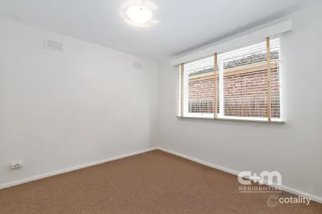 Property photo of 1/562 Pascoe Vale Road Pascoe Vale VIC 3044