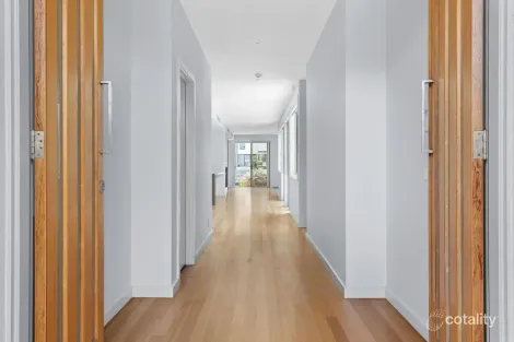 Property photo of 10 Clipper Quay Safety Beach VIC 3936