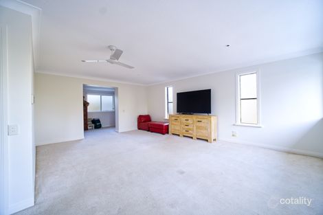 Property photo of 41 Westminster Boulevard Elanora QLD 4221