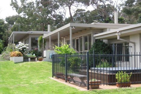 Property photo of 2 Parkes Street McCrae VIC 3938