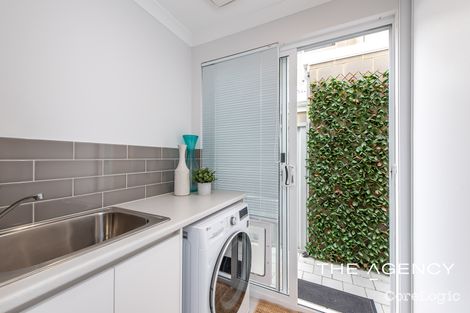 Property photo of 4B Methuen Way Duncraig WA 6023