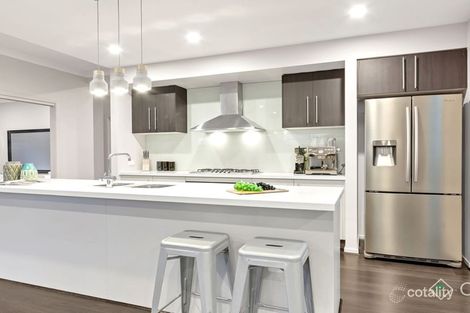 Property photo of 4 Countess Place Point Cook VIC 3030