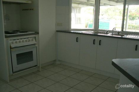 Property photo of 52 Dover Street Pialba QLD 4655