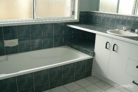 Property photo of 52 Dover Street Pialba QLD 4655