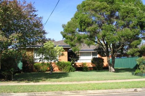 4 Newland Ave, Milperra, NSW 2214