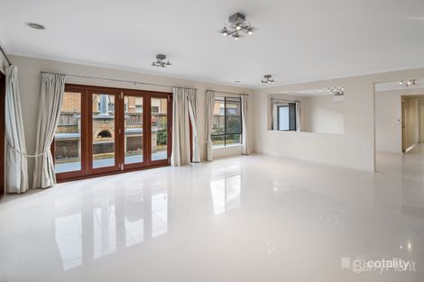 Property photo of 9 Lauriston Place Wallan VIC 3756
