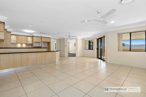 Property photo of 21 Grassmere Court Banora Point NSW 2486