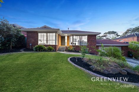 Property photo of 3 Tarrangower Place Berwick VIC 3806