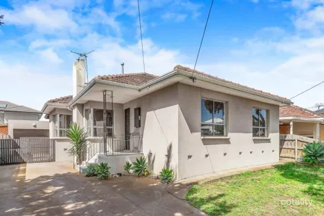 13 May St, Altona North, VIC 3025
