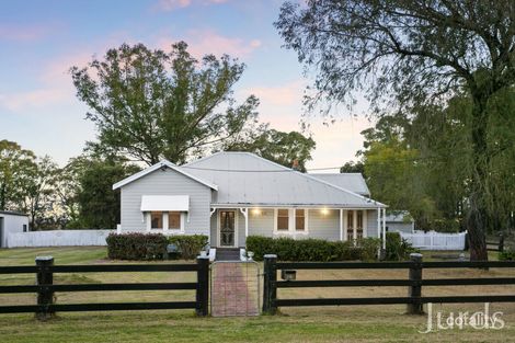 16 Government Cct, Kearsley, NSW 2325