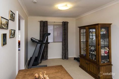 Property photo of 34 Inverness Circle Camillo WA 6111