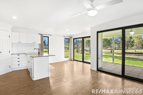 Property photo of 1B/11 Murray Court Beachmere QLD 4510