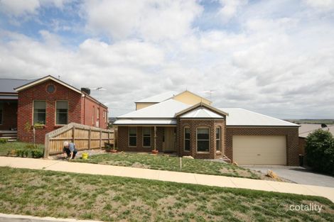 12 Horizon Ct, Highton, VIC 3216