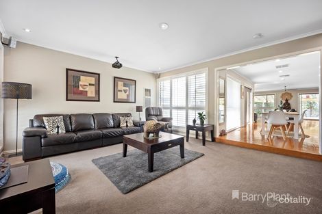 Property photo of 6 Picola Court Dingley Village VIC 3172