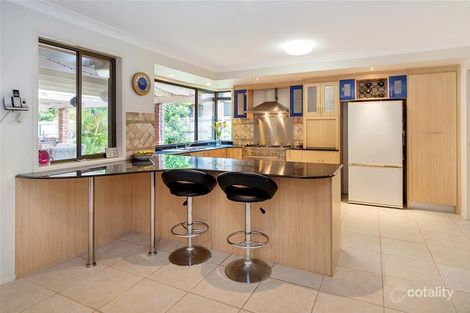 Property photo of 28 Crest Drive Elanora QLD 4221