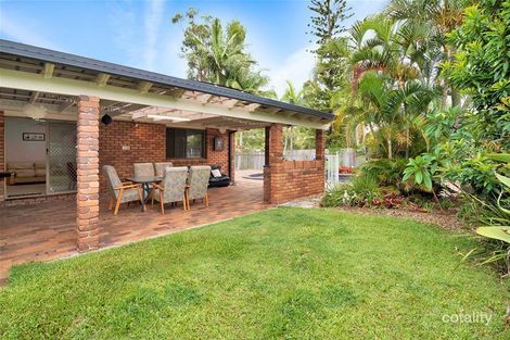 Property photo of 28 Crest Drive Elanora QLD 4221