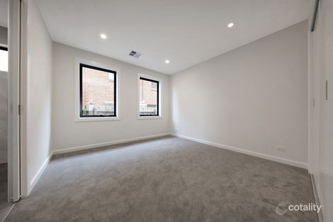 Property photo of 35A Barrington Street Bentleigh East VIC 3165