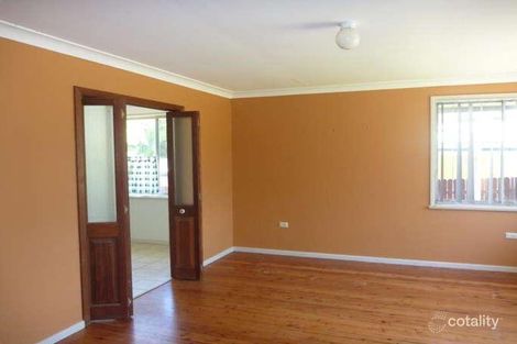 Property photo of 31 Golden Avenue Point Clare NSW 2250