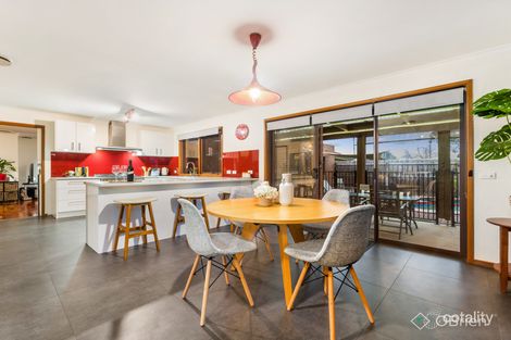 Property photo of 7 Peregrine Place Carrum Downs VIC 3201