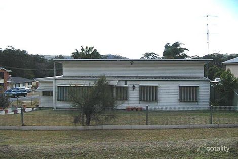 10 Fisher Rd, Point Clare, NSW 2250