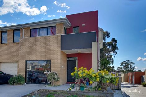 Property photo of 21 Crestview Close Roxburgh Park VIC 3064