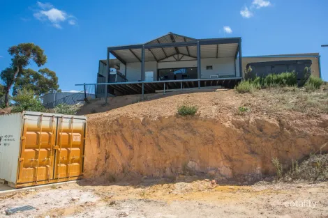 240 Turtledove Dr, Lower Chittering, WA 6084