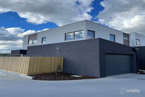 8 Sommerville Ave, Mernda, VIC 3754