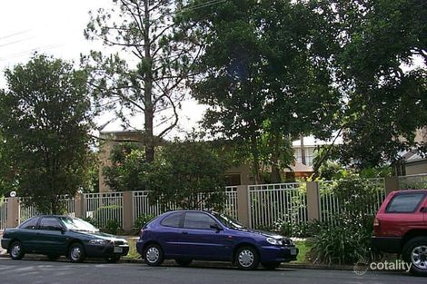 34 Bauer St, Southport, QLD 4215