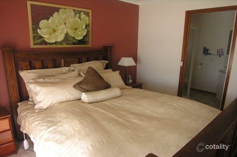 Property photo of 10 Conole Court Lara VIC 3212
