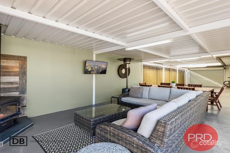 Property photo of 36 Apex Avenue Picnic Point NSW 2213