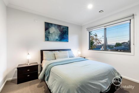 Property photo of 1/284 Grimshaw Street Watsonia North VIC 3087