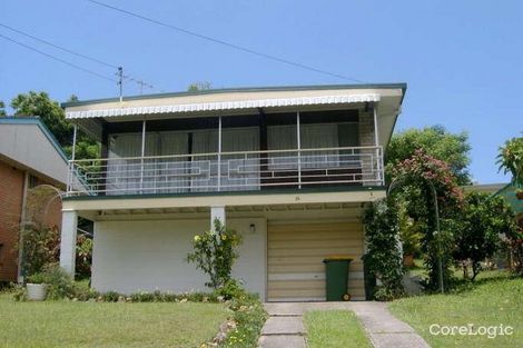 Property photo of 16 Warana Avenue Southport QLD 4215