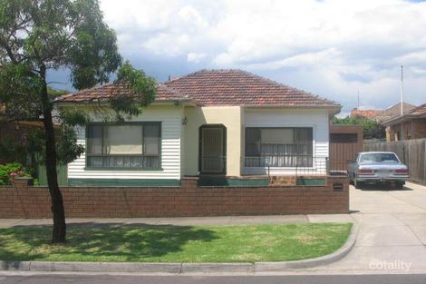 4 Waverley Pde, Pascoe Vale South, VIC 3044