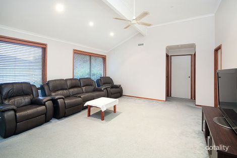 Property photo of 15 Elsan-Lea Court Langwarrin VIC 3910