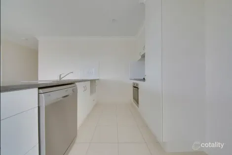 Property photo of 46 Varsity Crescent Norman Gardens QLD 4701