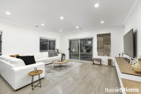 Property photo of 12 Pristine Drive Greenvale VIC 3059
